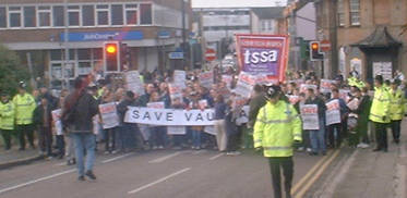 Vauxhall protest on 16.12.00. Photo: Nick Holden.